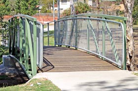 Pedestrian compliant bridges - handrails