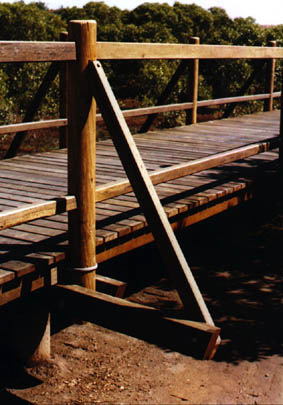 Outdoor Structures Australia - Hardwood boardwalk examples