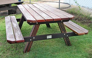 Blaxland Range Table (Free Standing)